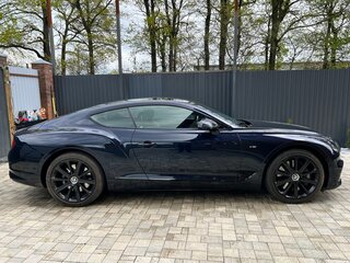 2020 Bentley Continental GT III, чёрный, 15555555 рублей, вид 4