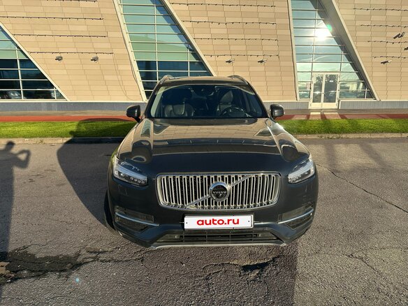2015 Volvo XC90 II, серый, 3000000 рублей - вид 2