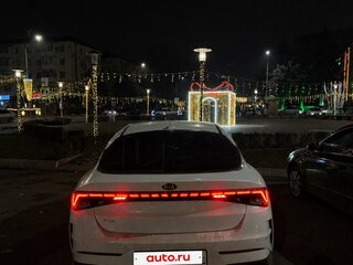 2020 Kia K5 III, белый, 1950000 рублей, вид 3