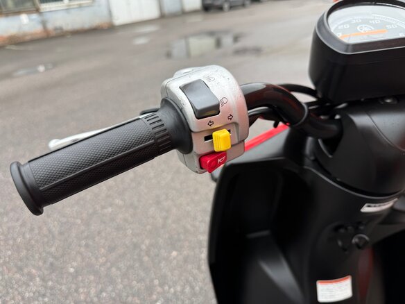 2015 Yamaha Gear, красный, 85000 рублей - вид 20