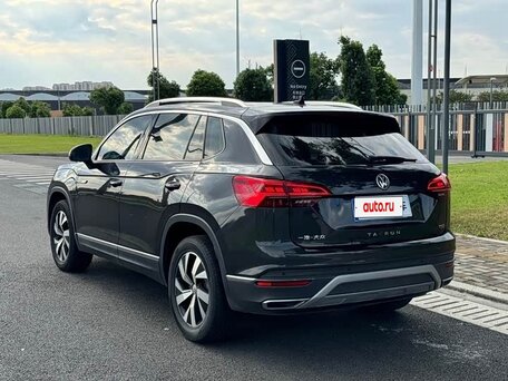 2020 Volkswagen Tayron I, серый, 1790000 рублей, вид 4
