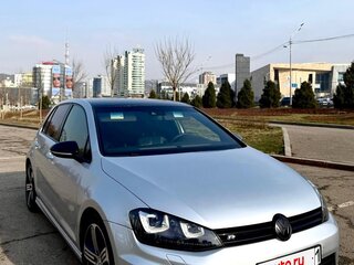 2016 Volkswagen Golf R VII, серебристый, 3300000 рублей, вид 1
