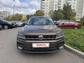 2017 Volkswagen Tiguan II, коричневый - вид 1