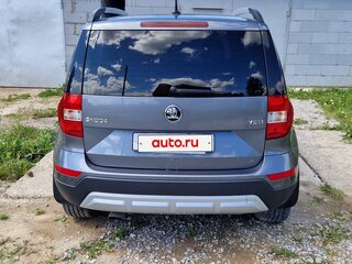 2018 Skoda Yeti I Рестайлинг, серый, 1340000 рублей, вид 3