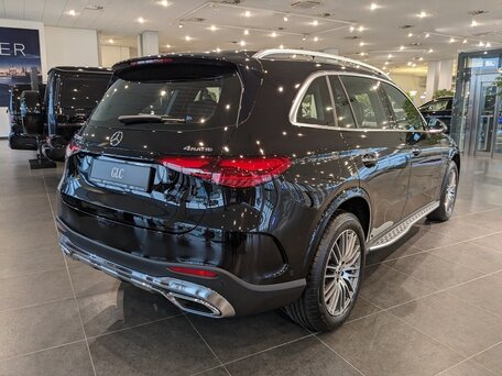 2025 Mercedes-Benz GLC 300 L II (X254), чёрный, 8890000 рублей, вид 2