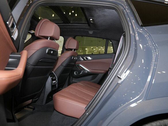 2026 BMW X6 30d III (G06) Рестайлинг, серый, 17700000 рублей - вид 13