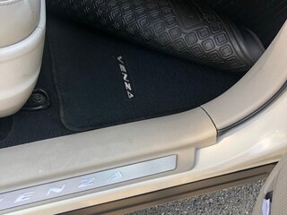 2011 Toyota Venza I, белый, 2200000 рублей, вид 4
