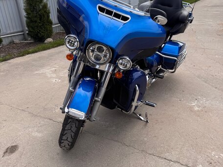 2017 Harley-Davidson Electra Glide, синий, 1800000 рублей, вид 2