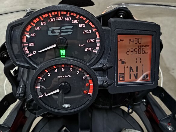 2015 BMW F 800 GS, красный, 795000 рублей - вид 18