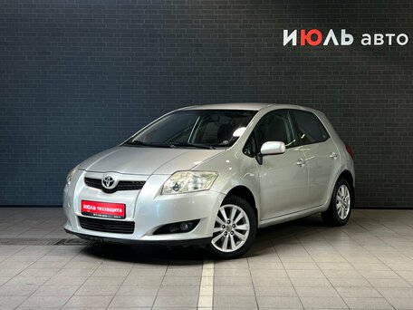 Toyota Auris I