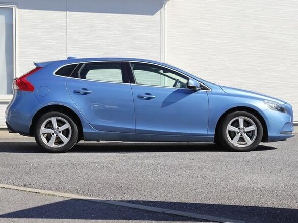 2019 Volvo V40 II Рестайлинг, голубой, 1162000 рублей - вид 3