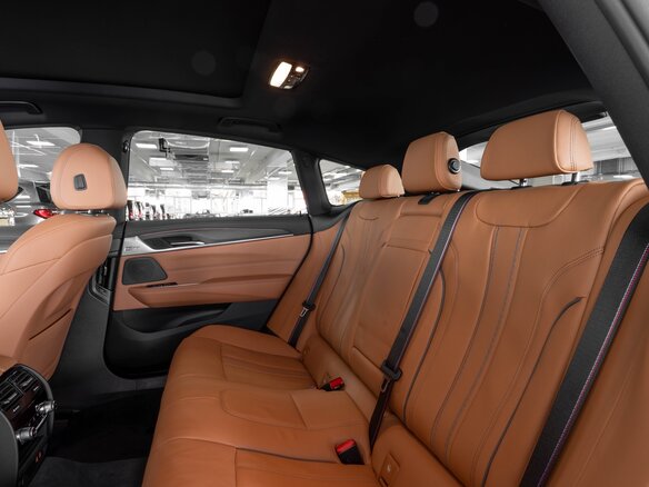 2022 BMW 6 серии 630d xDrive IV (G32) Рестайлинг, серебристый - вид 23