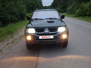 2005 Mitsubishi Pajero Sport I Рестайлинг, чёрный, 1500000 рублей, вид 3