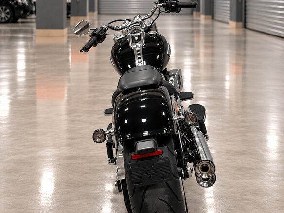 2026 Harley-Davidson Fat Boy, чёрный, 3500000 рублей - вид 10