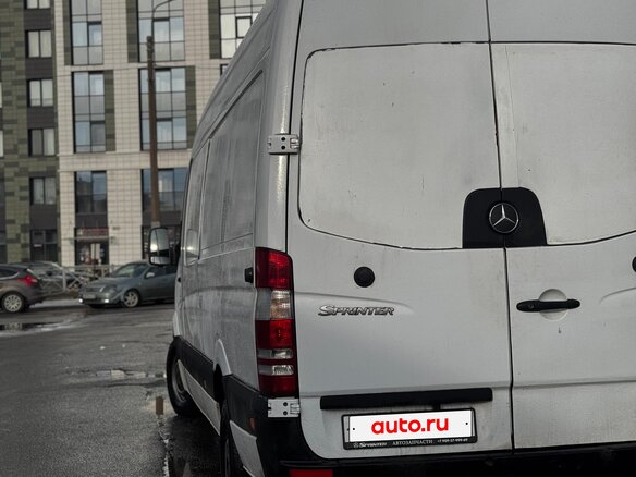 2010 Mercedes-Benz Sprinter, белый, 1999999 рублей - вид 1