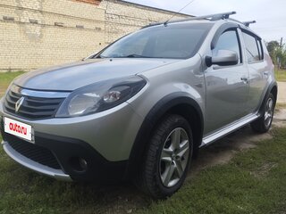 2013 Renault Sandero Stepway I, серебристый, 900000 рублей, вид 1