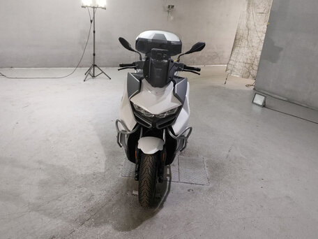 2022 BMW C 400 GT, белый, 650000 рублей, вид 3
