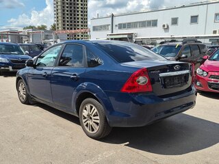 2011 Ford Focus II Рестайлинг, синий, 422000 рублей, вид 4