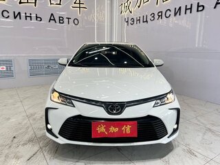 2022 Toyota Corolla XII (E210), белый, 1520000 рублей, вид 2