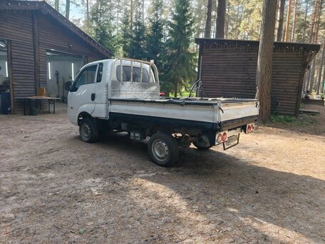 2008 Kia Bongo, белый, 800000 рублей, вид 5