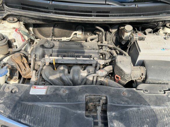 2013 Kia Rio 4-speed III, белый, 940000 рублей - вид 6