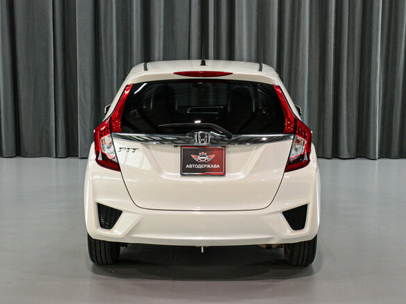 2014 Honda Fit III, белый, 990000 рублей - вид 8