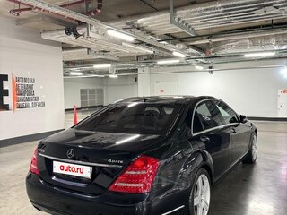 2010 Mercedes-Benz S-Класс 500 Long V (W221) Рестайлинг, чёрный, 2120000 рублей, вид 5