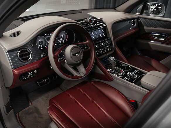 2022 Bentley Bentayga Speed I Рестайлинг, серый, 48760000 рублей - вид 32