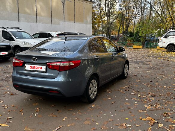 2012 Kia Rio 5-speed III, голубой, 695000 рублей - вид 4
