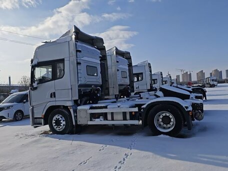 2025 Shacman (Shaanxi) X3000, серебристый, 4010000 рублей, вид 4