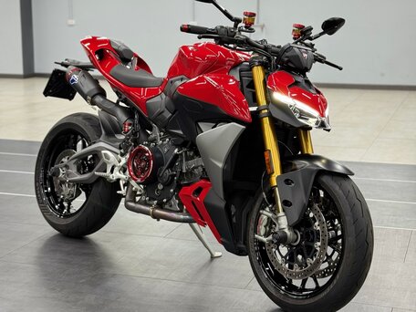 2025 Ducati Streetfighter V2, красный, 2490000 рублей, вид 3