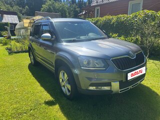 2015 Skoda Yeti I Рестайлинг, серый, 1450000 рублей, вид 2