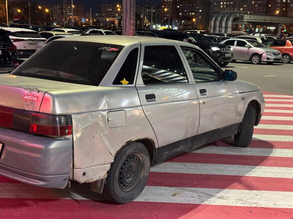2003 Lada (ВАЗ) 2110, серебристый, 65000 рублей - вид 3