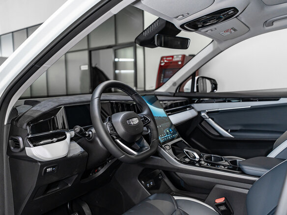 2026 Geely Atlas II, белый - вид 6