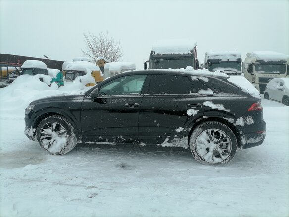 2023 Audi Q8 50 TDI I (4M), чёрный - вид 4