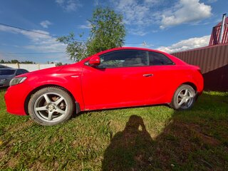 2010 Kia Cerato Koup II, красный, 630000 рублей, вид 5