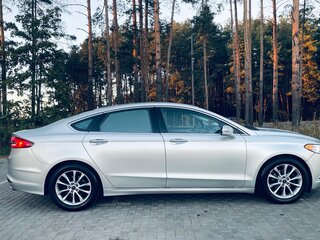 2016 Ford Fusion (North America) II Рестайлинг, серебристый, 1150000 рублей, вид 2