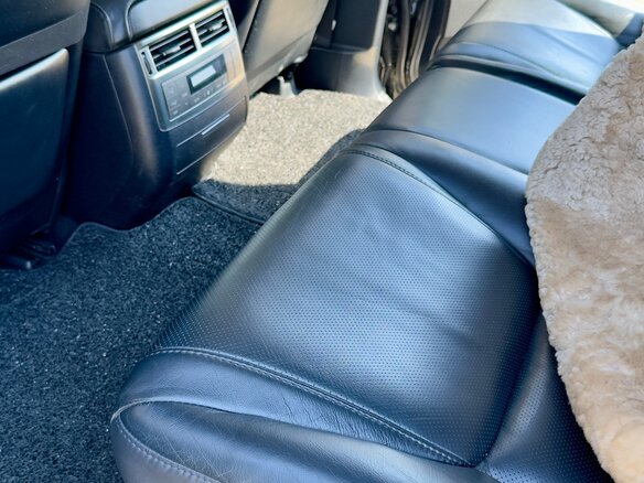 2011 Lexus LX 570 III, чёрный, 3800000 рублей - вид 32