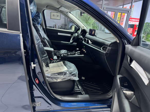 2026 Mazda CX-5 II Рестайлинг, синий, 2790000 рублей - вид 11