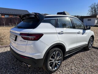 2024 Geely Coolray I, белый, 1797000 рублей, вид 3