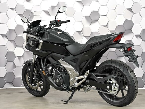 2026 Honda NC 750X, чёрный, 1499000 рублей - вид 7
