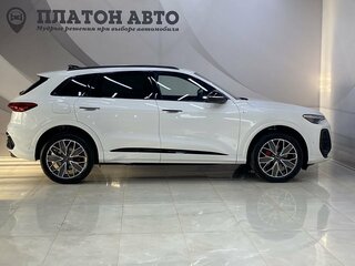 2026 Audi Q5 L III (GU), белый, 5999000 рублей, вид 4
