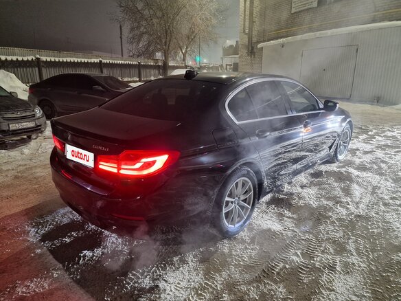 2019 BMW 5 серии 520d xDrive VII (G30/G31/G38), чёрный, 3250000 рублей - вид 19