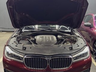 2016 BMW 7 серии 730d xDrive VI (G11/G12), красный, 4300000 рублей, вид 5