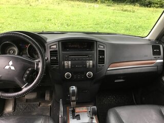 2008 Mitsubishi Pajero IV, чёрный, 1750000 рублей, вид 5
