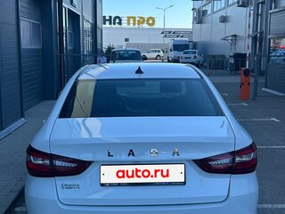 2024 Lada (ВАЗ) Vesta I Рестайлинг (NG), белый, 1490000 рублей, вид 5