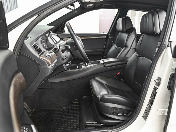 2012 BMW 5 серии Gran Turismo 535i xDrive VI (F10/F11/F07), белый, 2479000 рублей - вид 9