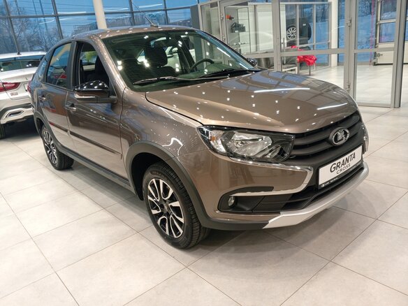 2025 Lada (ВАЗ) Granta Active Cross I Рестайлинг, коричневый, 1390000 рублей - вид 2
