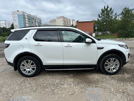 2018 Land Rover Discovery Sport I, белый, 2200000 рублей, вид 2