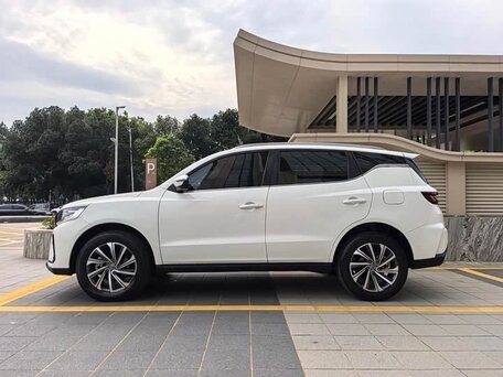 2023 Geely Vision X6 Pro, белый, 1090000 рублей, вид 4